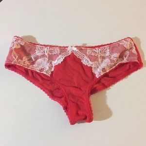 NWT VS Panties Red S/P